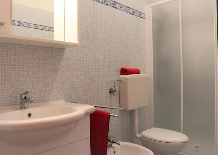 Spacious Flat In A Great *